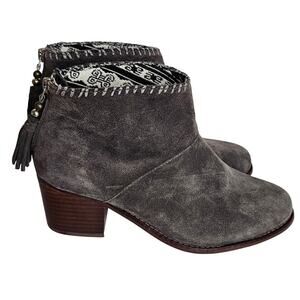 Toms Leila Suede Ankle Booties Block Heel Tassel Gray Women's Size 7 Fall Casual